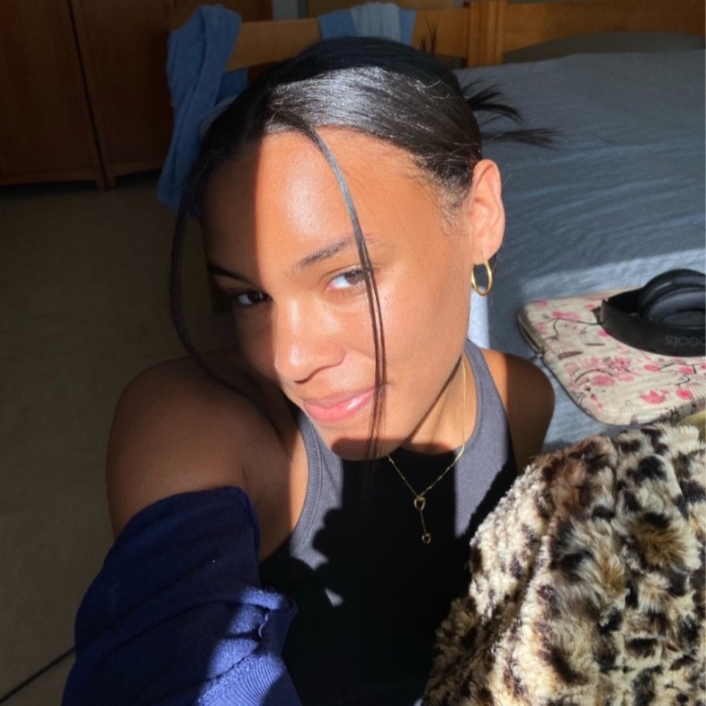 Meet your Posher, Natalie